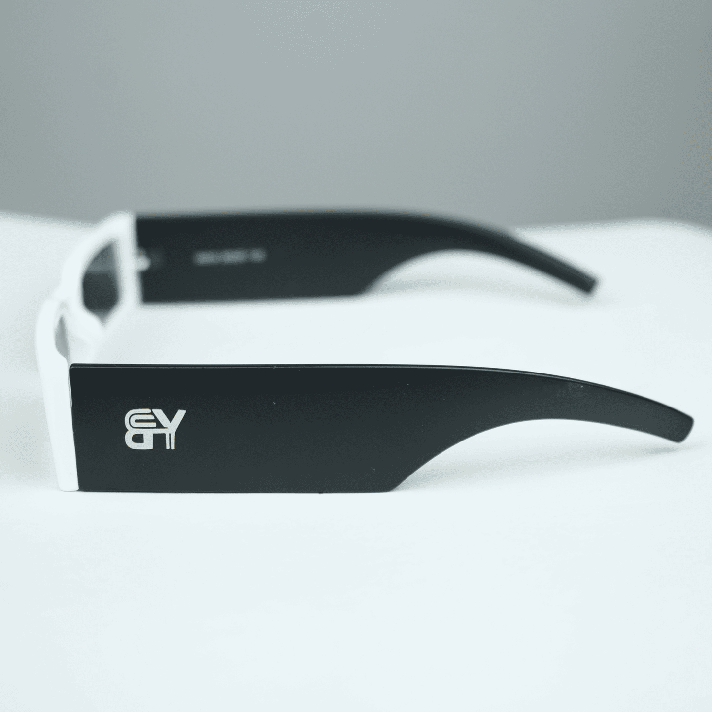 Retro Slim Rectangle Sunglasses 