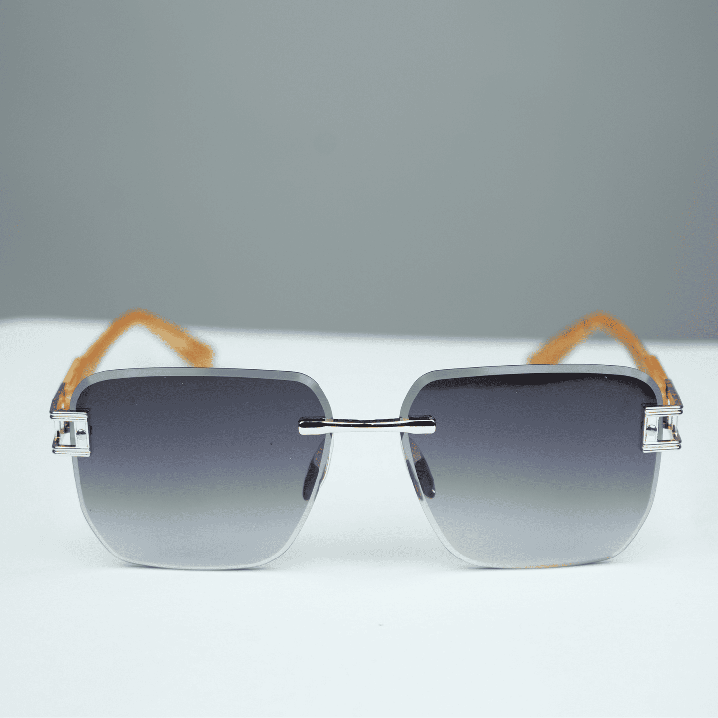 Rimless Gradient Square Sunglasses – Sleek & Stylish