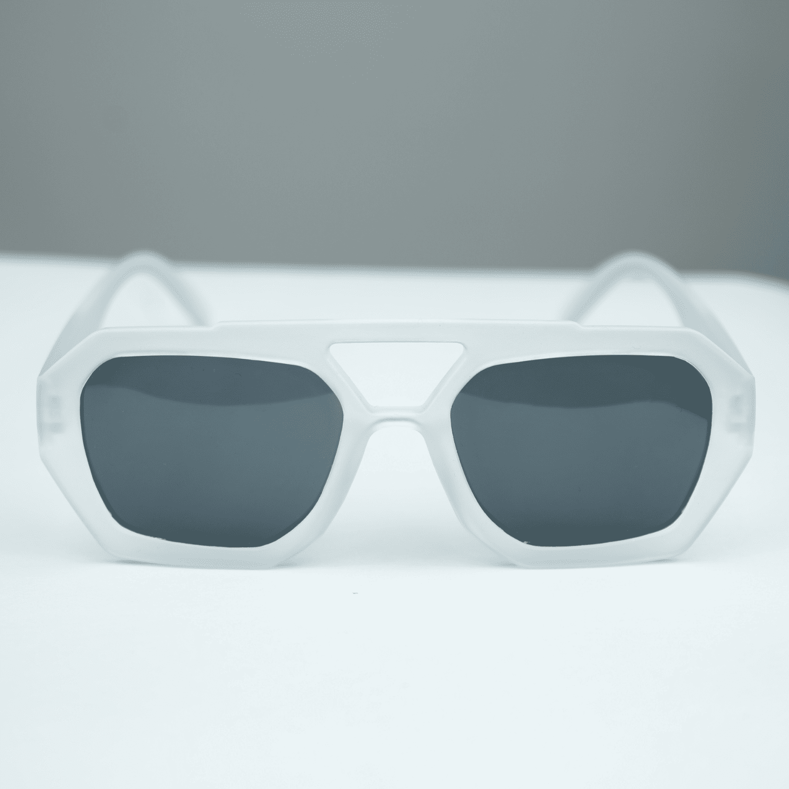 Reflective Sports Style Sunglasses 
