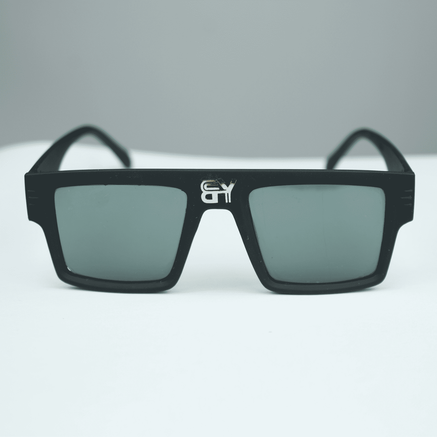 Bold Square Frame Sunglasses