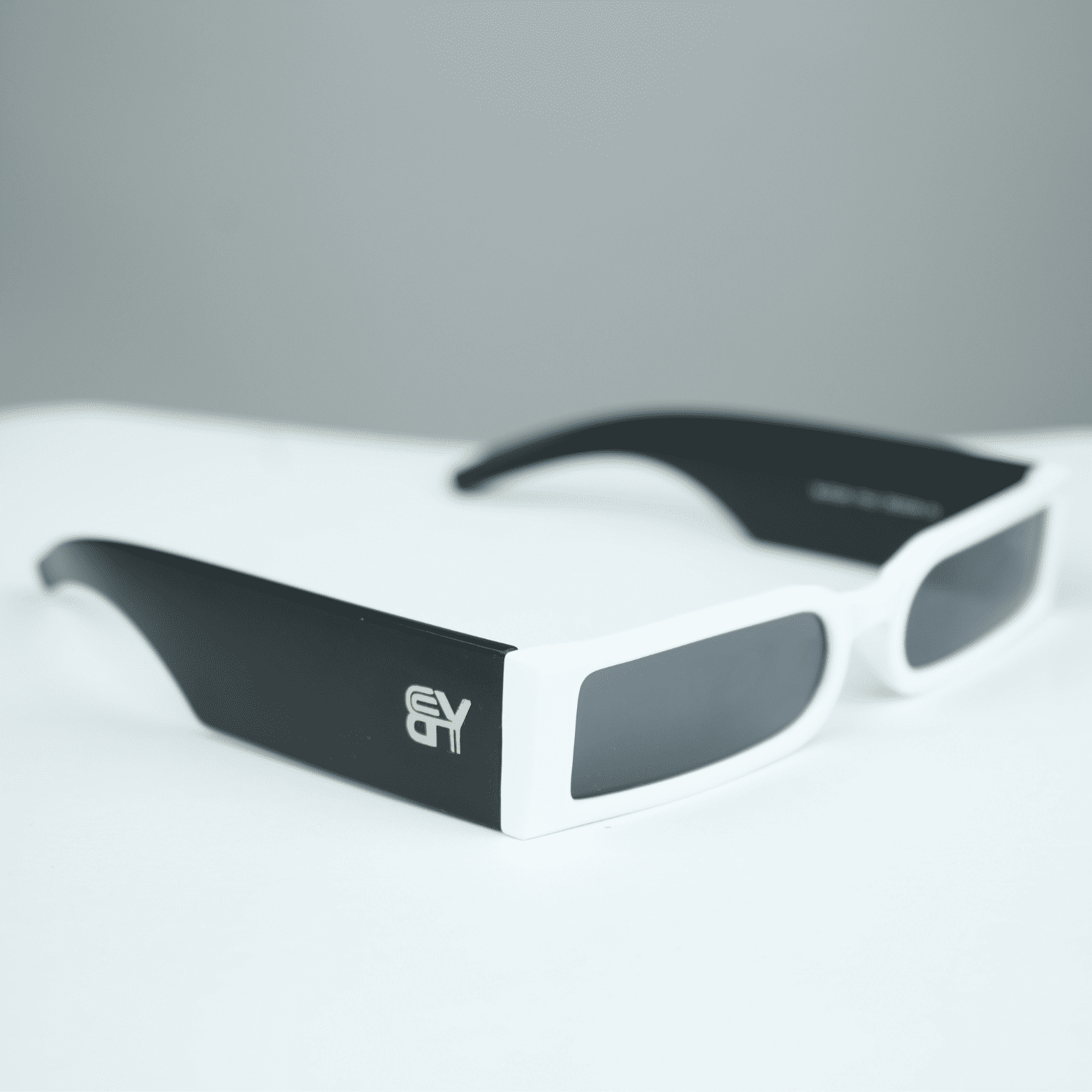 Retro Slim Rectangle Sunglasses 