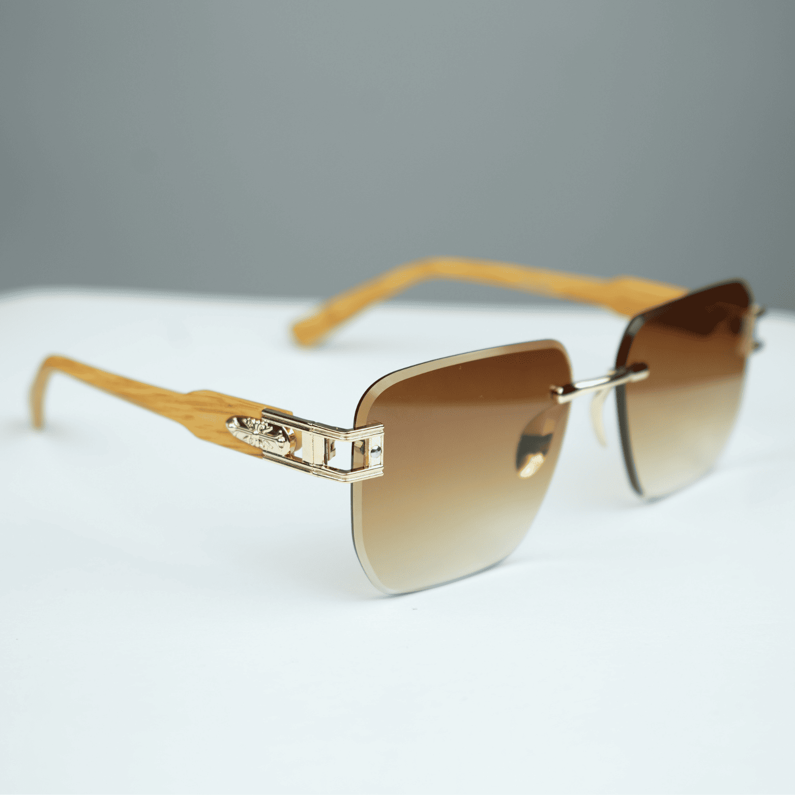 Rimless Gradient Square Sunglasses – Sleek & Stylish