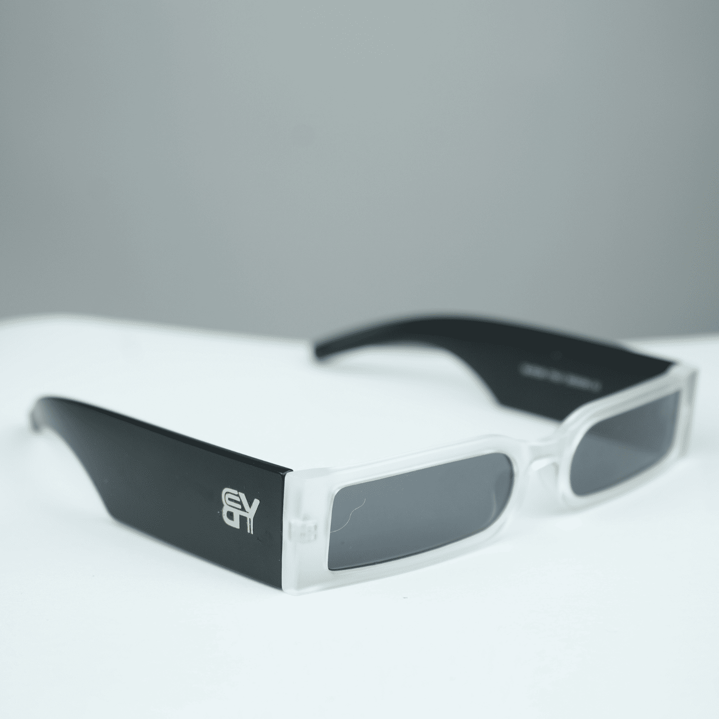 Retro Slim Rectangle Sunglasses 
