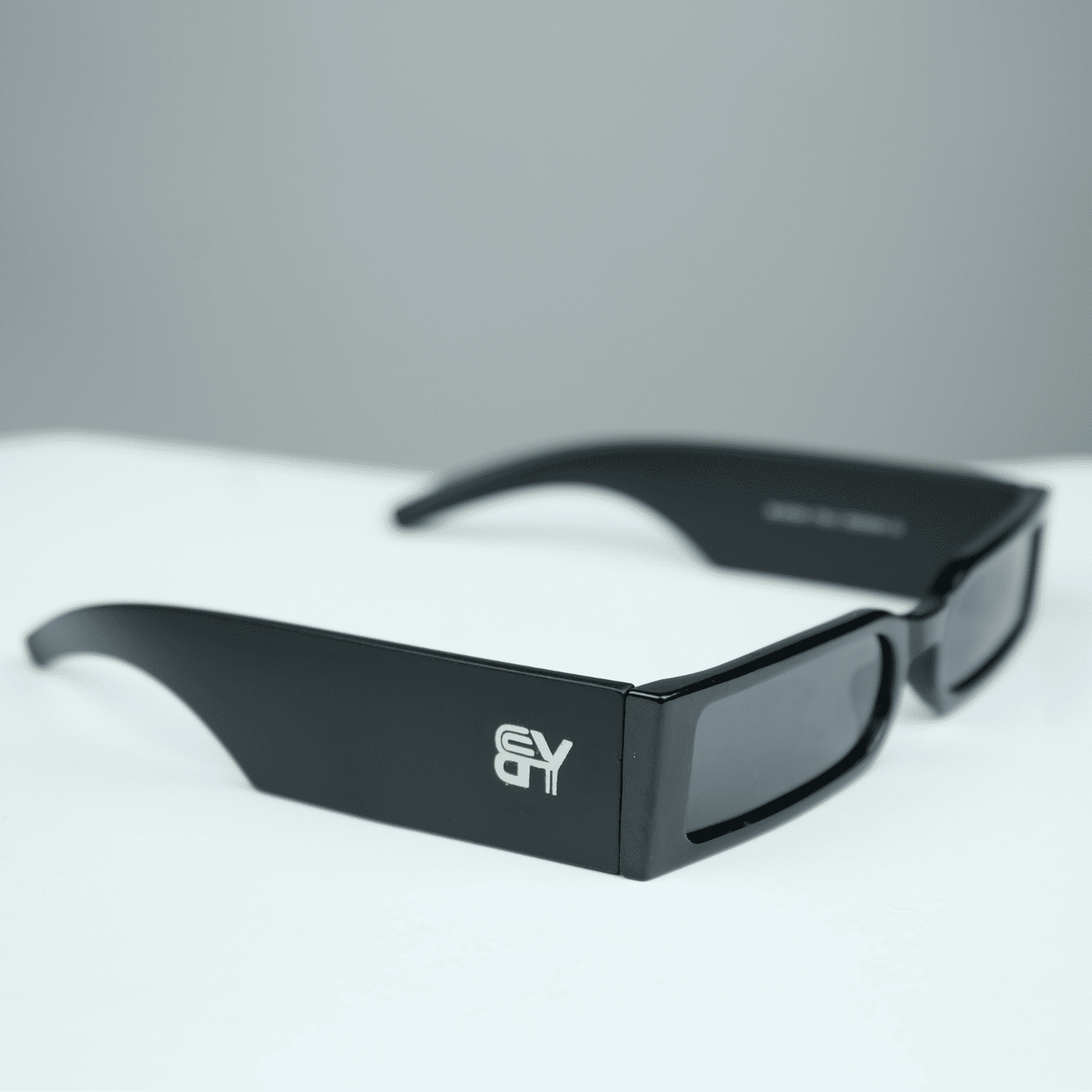 Retro Slim Rectangle Sunglasses 
