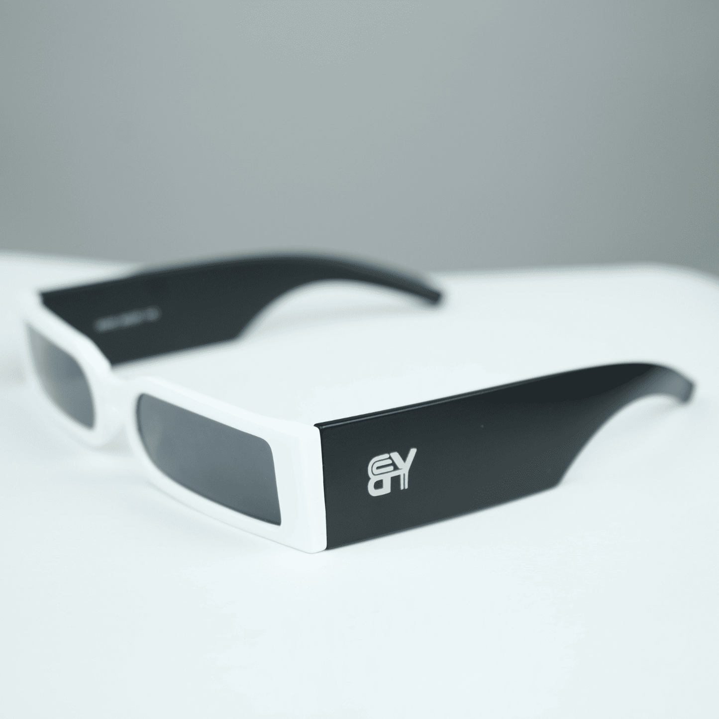 Retro Slim Rectangle Sunglasses 