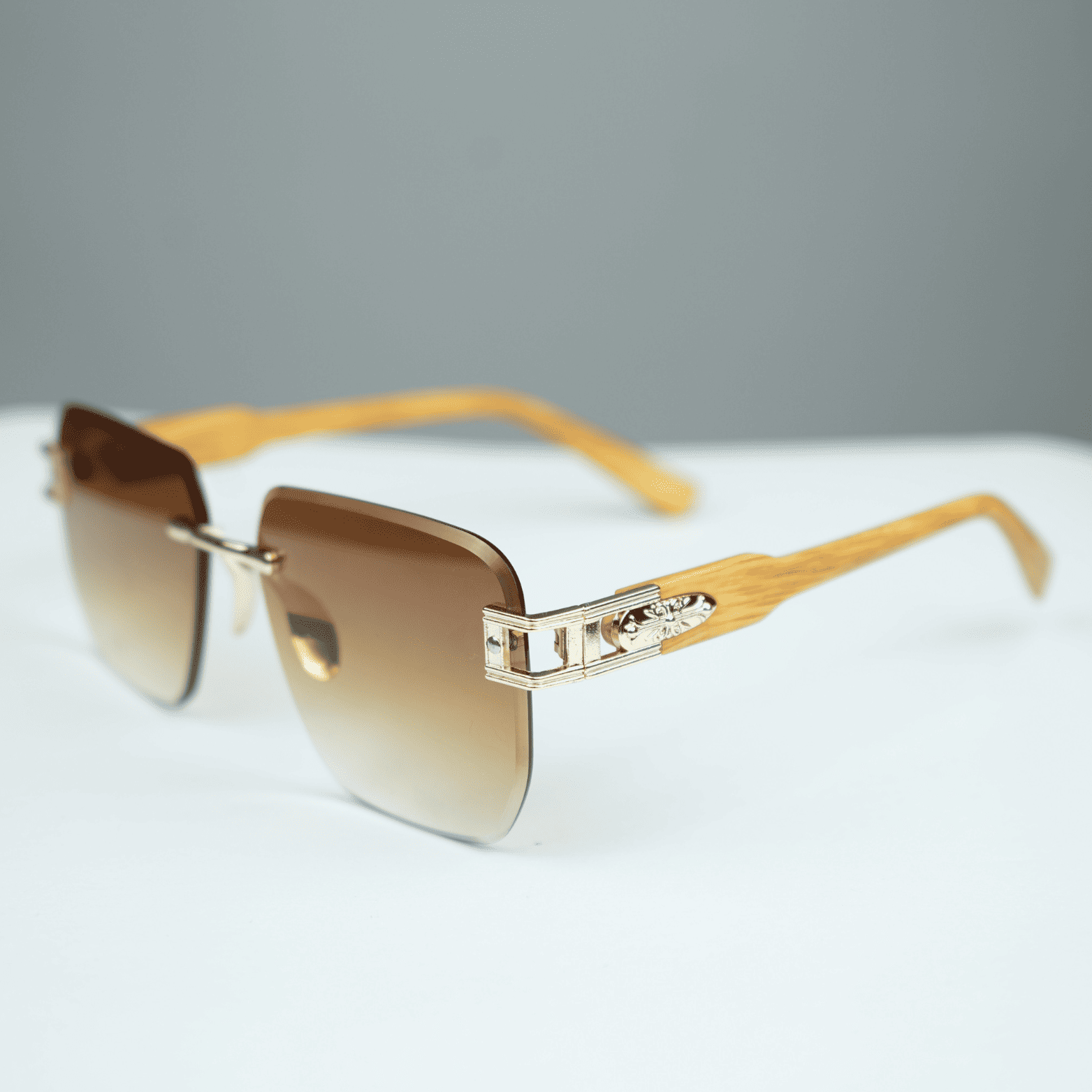 Rimless Gradient Square Sunglasses – Sleek & Stylish