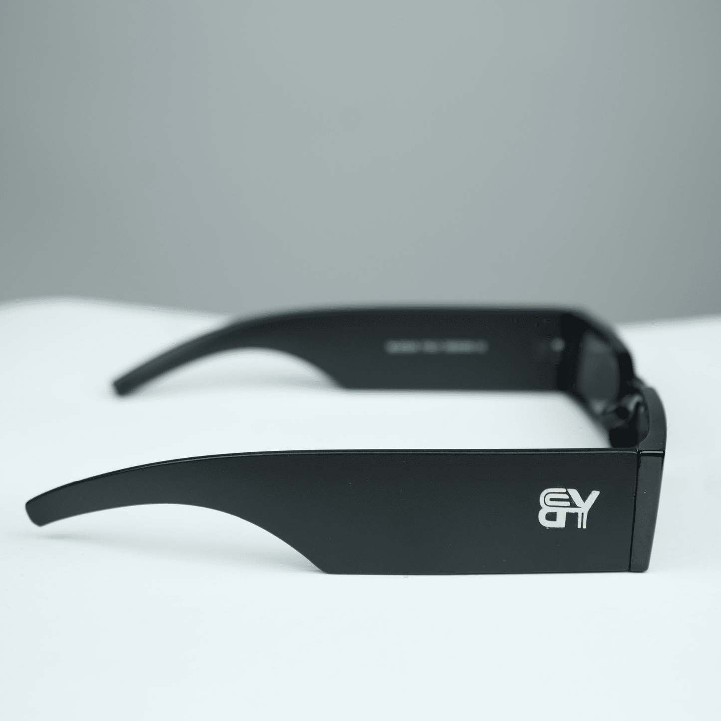 Retro Slim Rectangle Sunglasses 