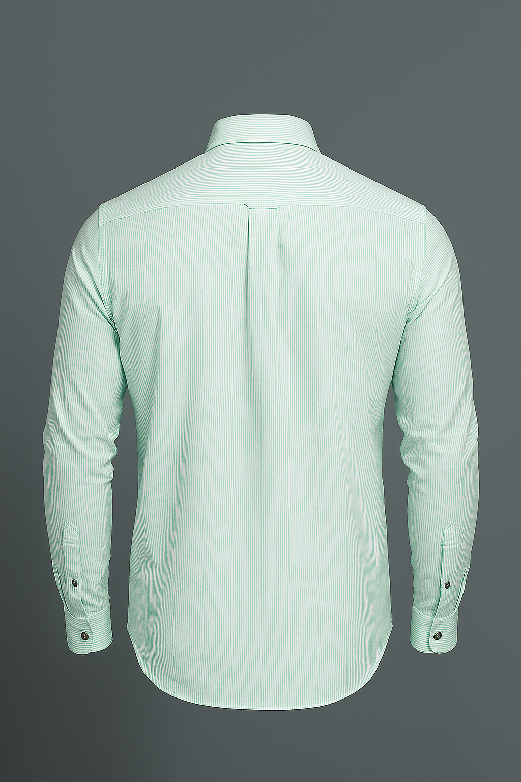 Men’s Shirt – Elegant Fit, Rich Fabric